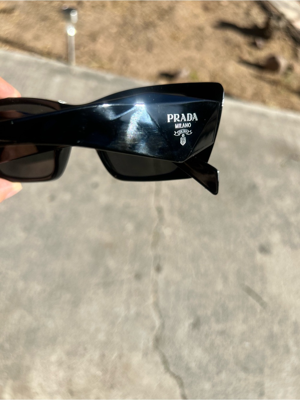 Black prada Sunglasses - Picture 2 of 3